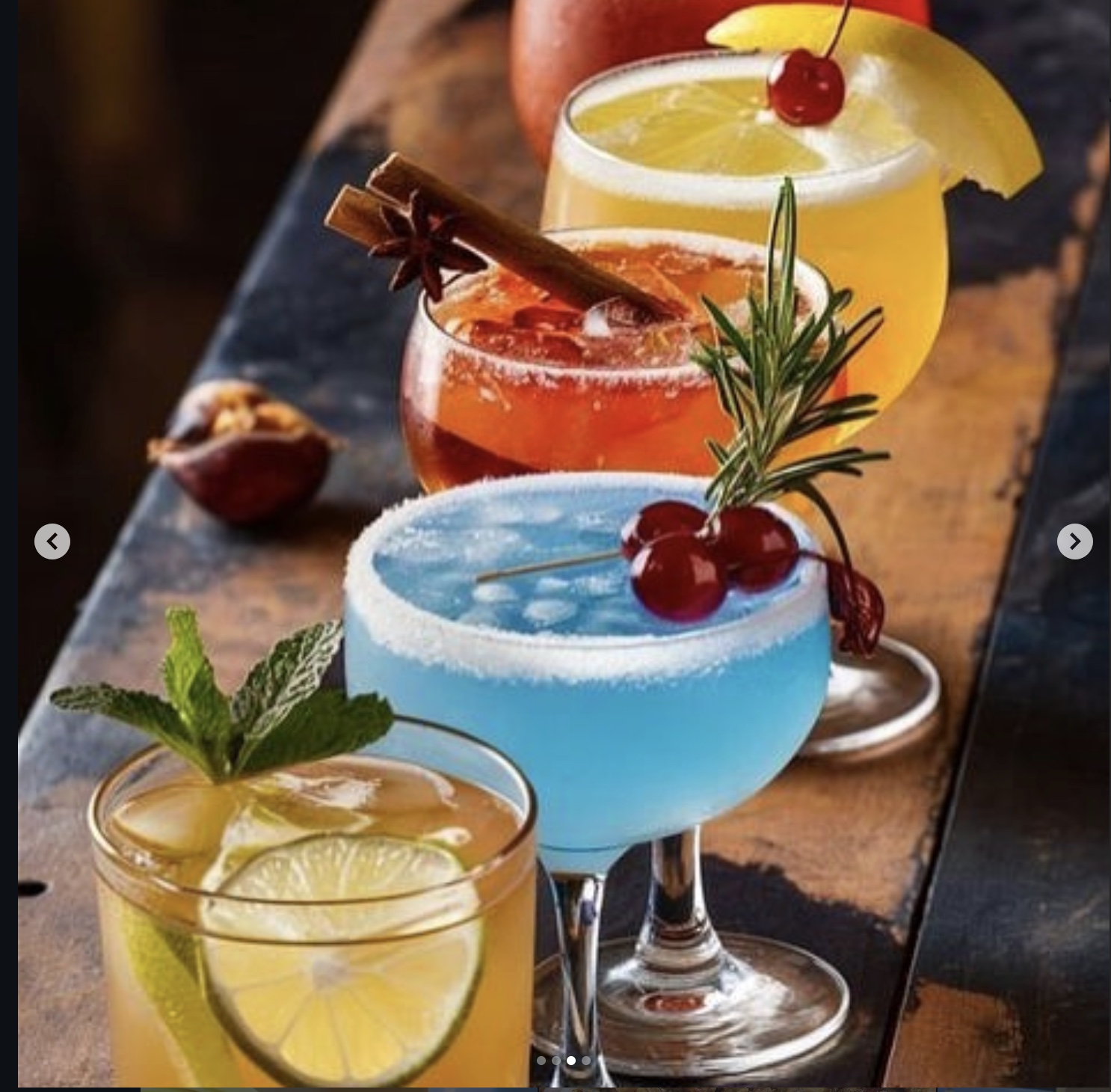 Drinks bar Somewhere Lounge